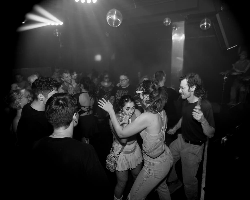 Luxxury, October 24'