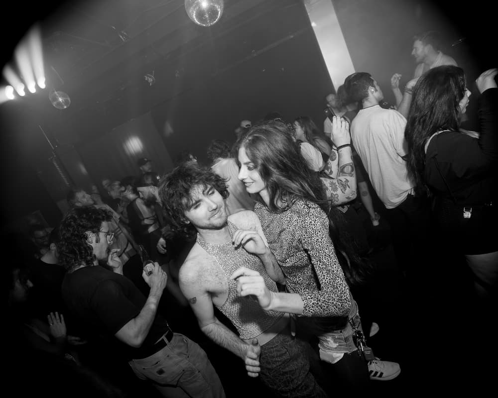 Luxxury, October 24'