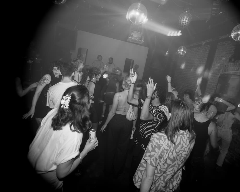 Luxxury, October 24'