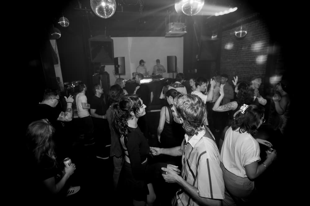 Luxxury, October 24'
