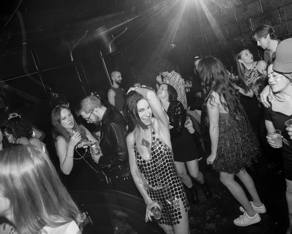 New Year's Eve: Supreme La Rock, December 24'